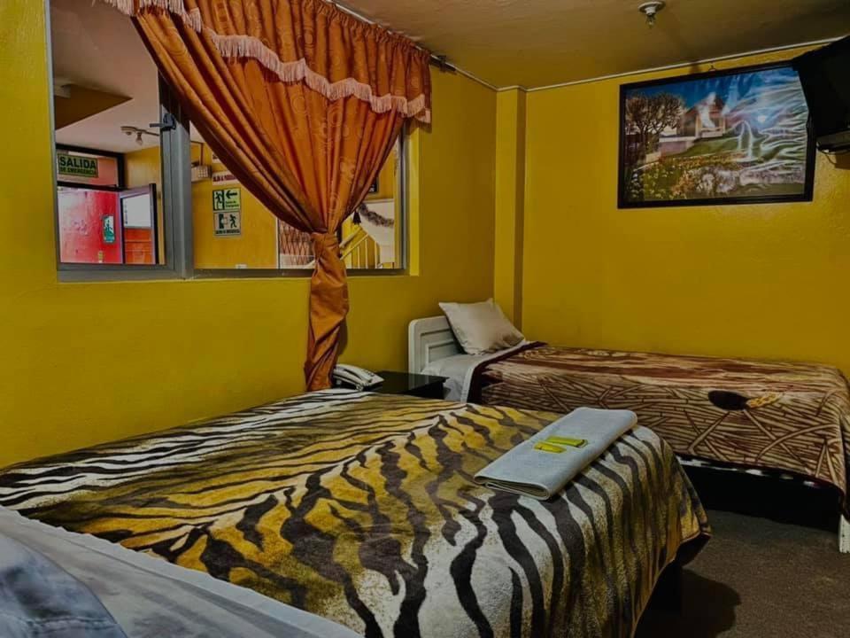 Hotel Jimmy Latacunga Латакунга Экстерьер фото